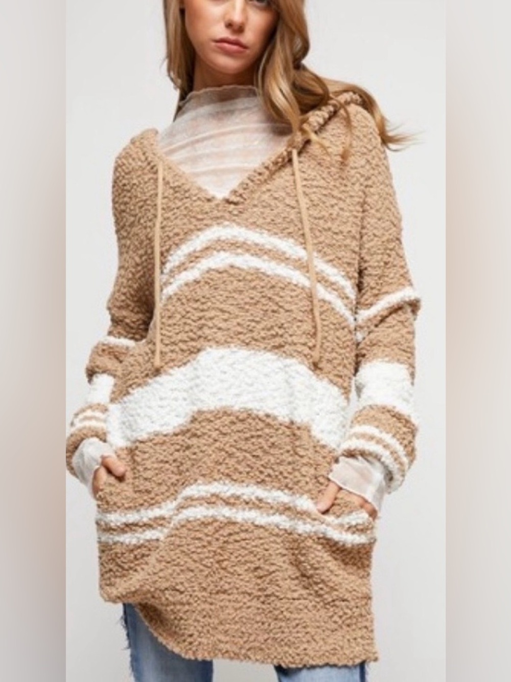 DAVI & DANI Tan and White Striped V-Neck Hooded Sweater